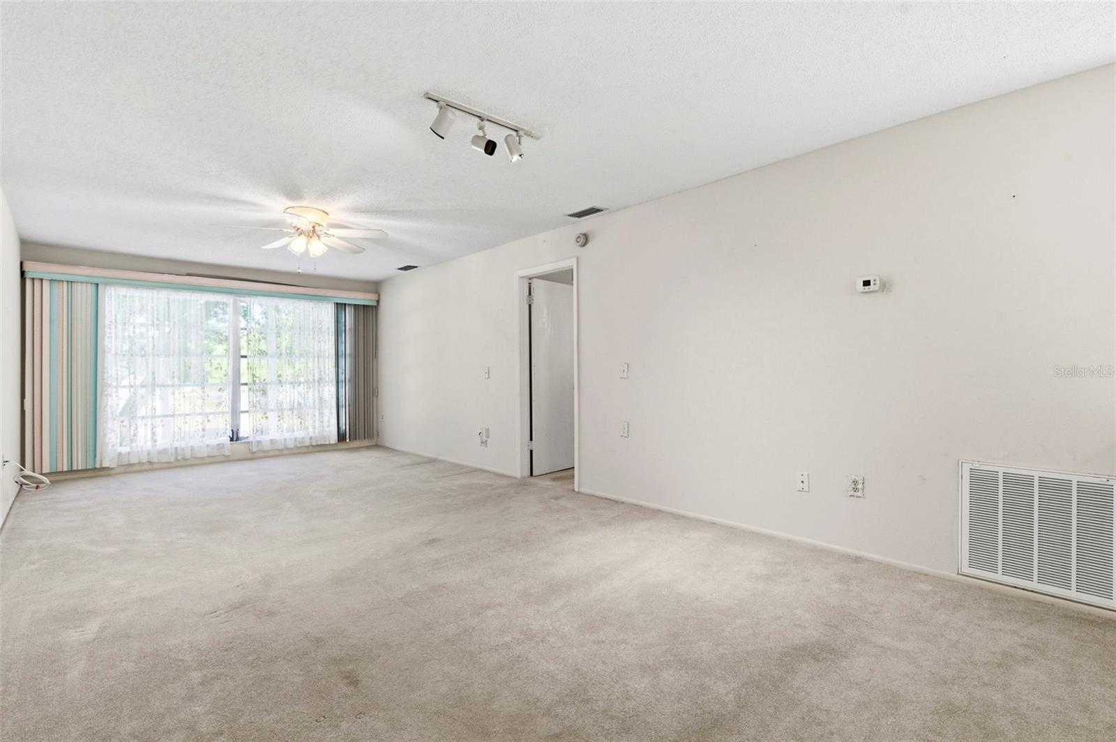 4101 PASSPORT LN #203, NEW PORT RICHEY, FL — photo 22