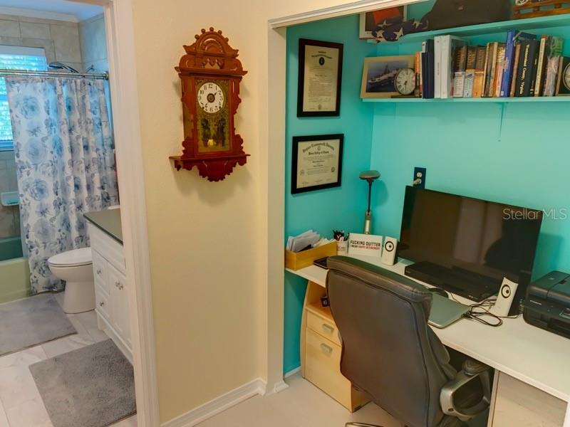 323 DOLPHIN PKWY, PUNTA GORDA, FL — photo 11