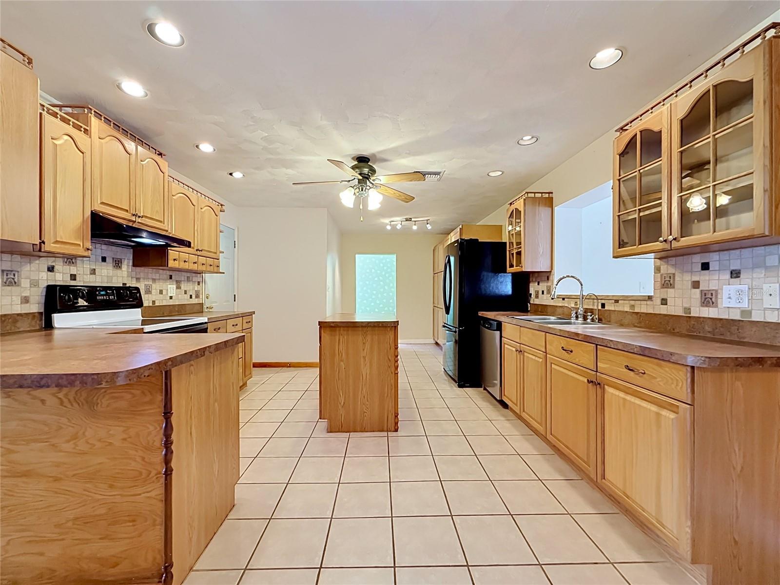12912 STARLING DR, ODESSA, FL — photo 15