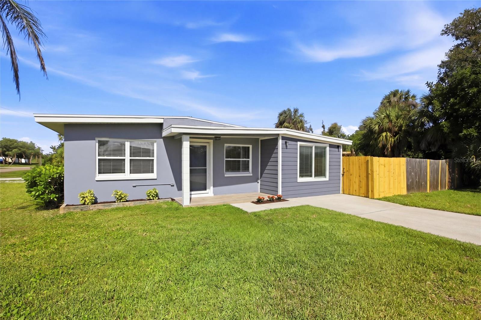 3927 VASCO ST, PUNTA GORDA, FL — photo 2