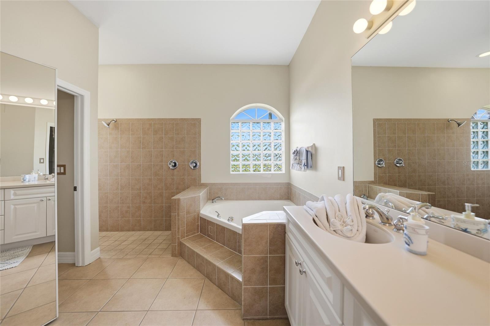1511 NW 29TH PL, CAPE CORAL, FL — photo 22