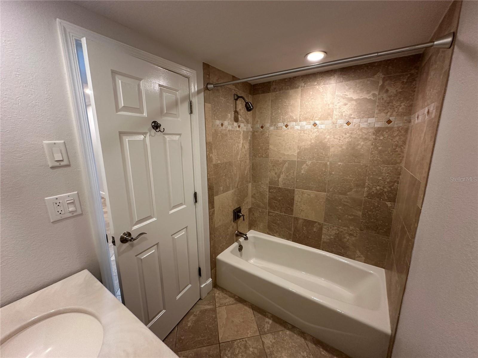 36750 US HIGHWAY 19 N #2328, PALM HARBOR, FL — photo 12