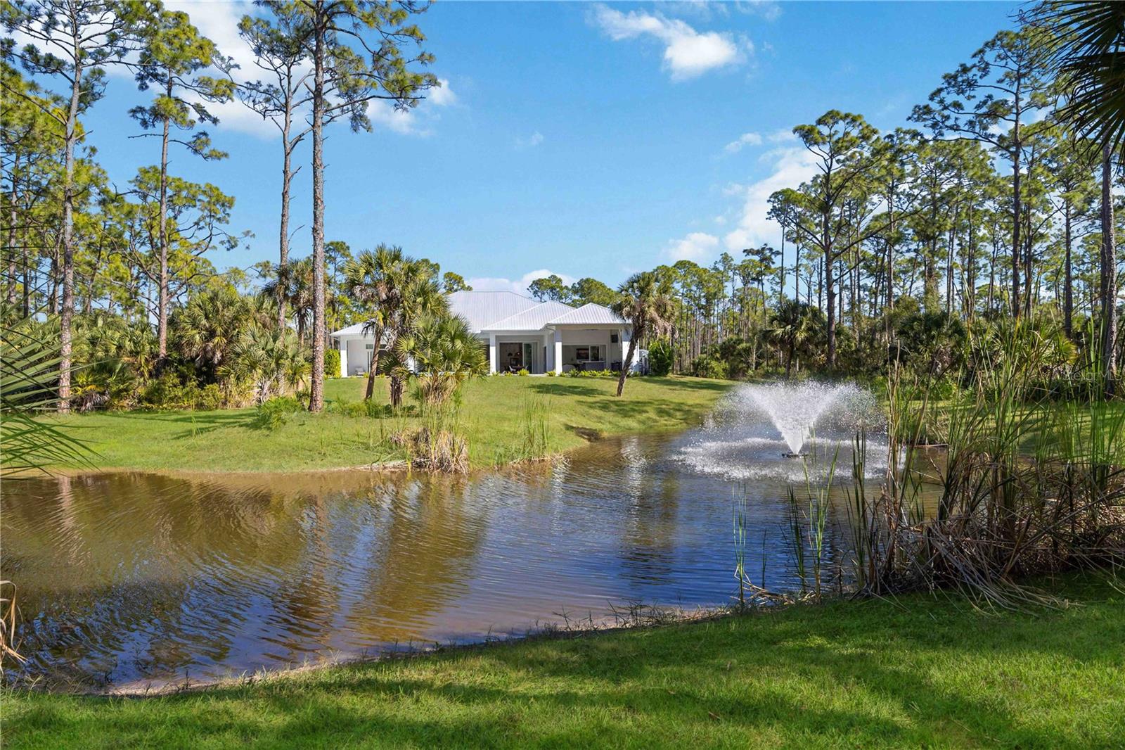 143 CREEK DR SE, PORT CHARLOTTE, FL — photo 76
