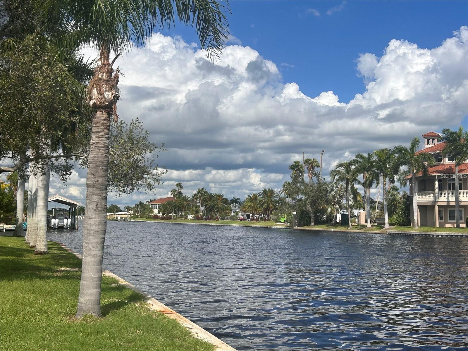 143 CREEK DR SE, PORT CHARLOTTE, FL — photo 83