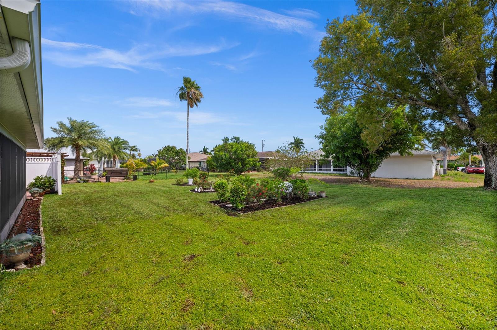 706 SW 51ST TER, CAPE CORAL, FL — photo 44
