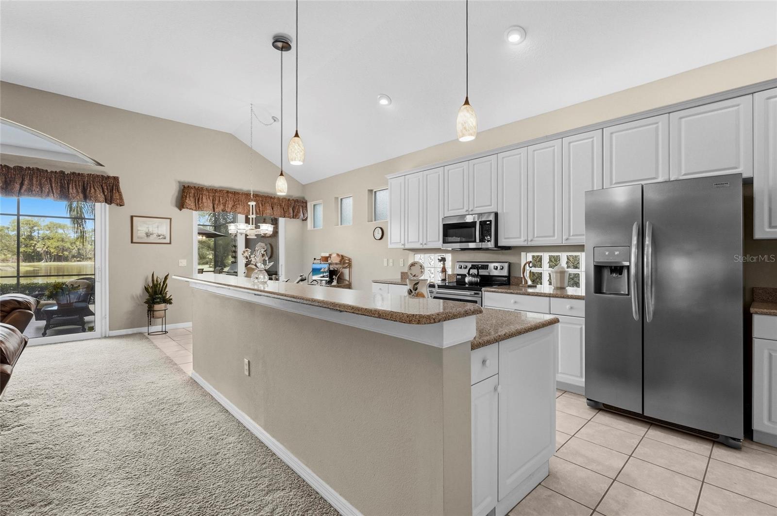 7822 TROON CT, LAKEWOOD RANCH, FL — photo 5