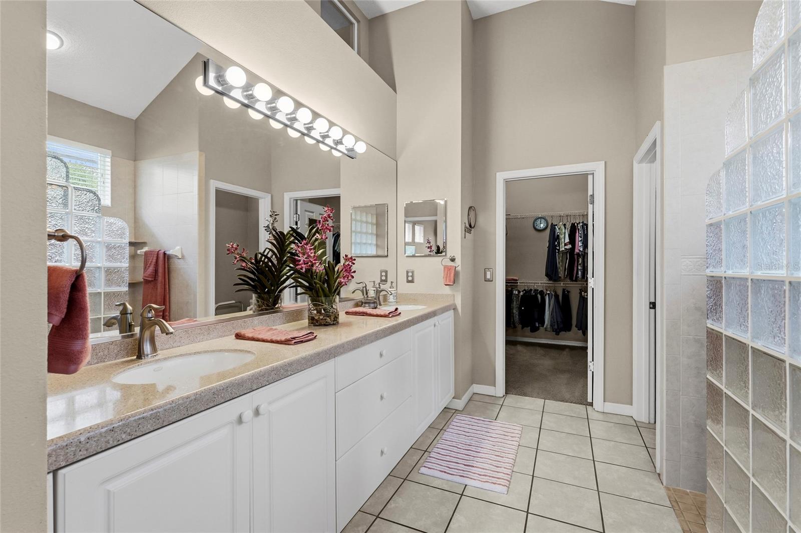 7822 TROON CT, LAKEWOOD RANCH, FL — photo 34