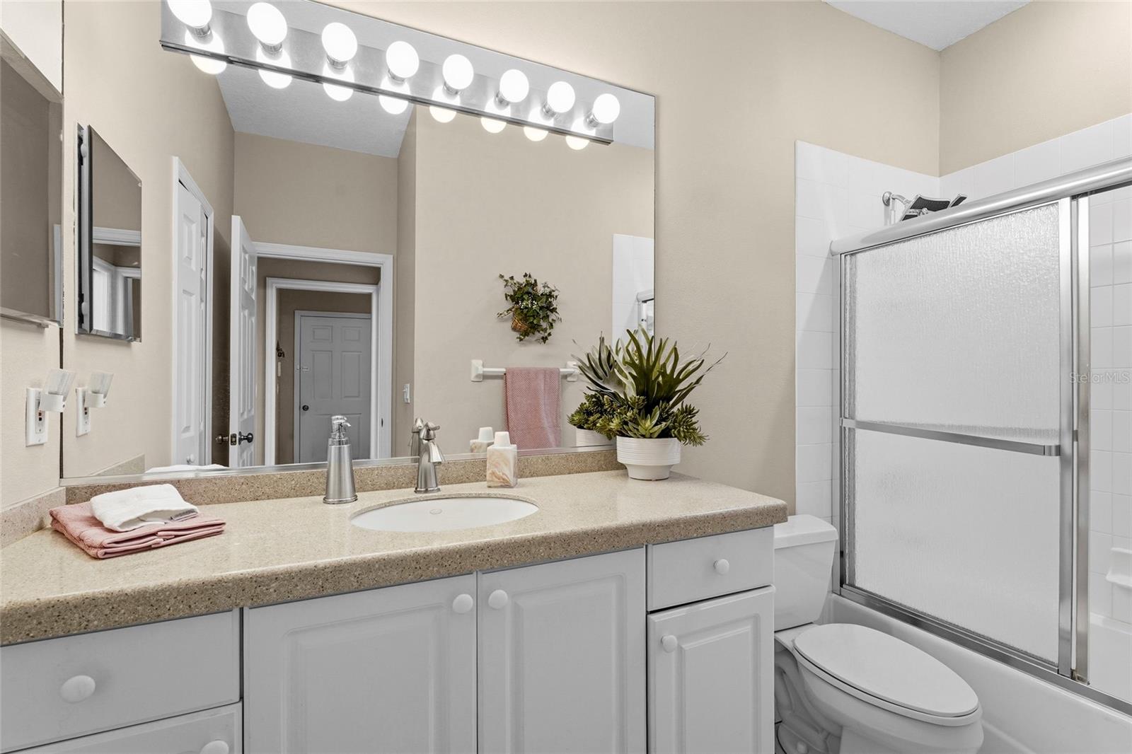 7822 TROON CT, LAKEWOOD RANCH, FL — photo 40