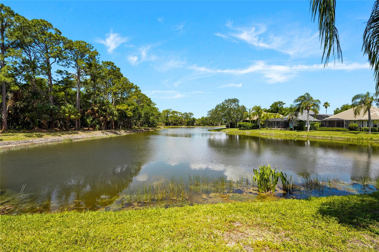 7822 TROON CT, LAKEWOOD RANCH, FL — photo 52