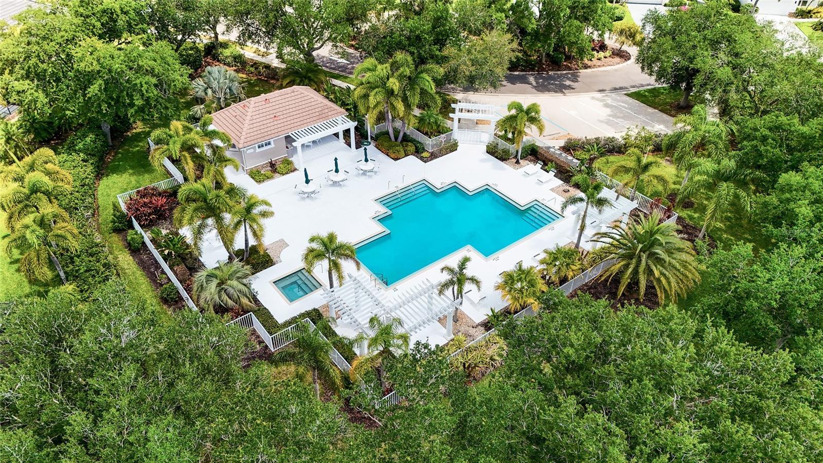 7822 TROON CT, LAKEWOOD RANCH, FL — photo 66