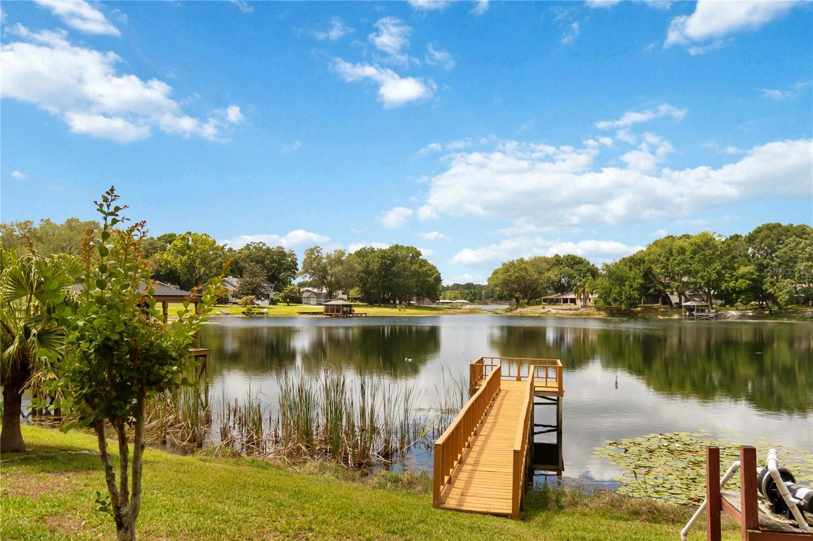 9835 LAKESHORE DR, CLERMONT, FL — photo 4