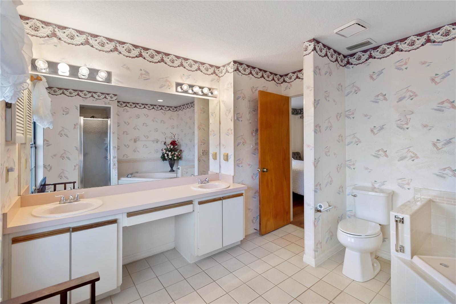 9835 LAKESHORE DR, CLERMONT, FL — photo 49