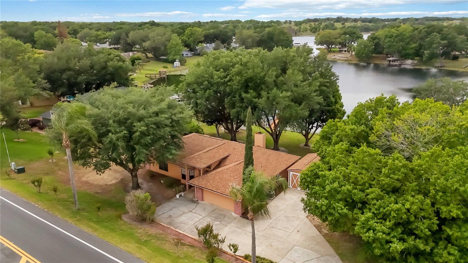 9835 LAKESHORE DR, CLERMONT, FL — photo 68