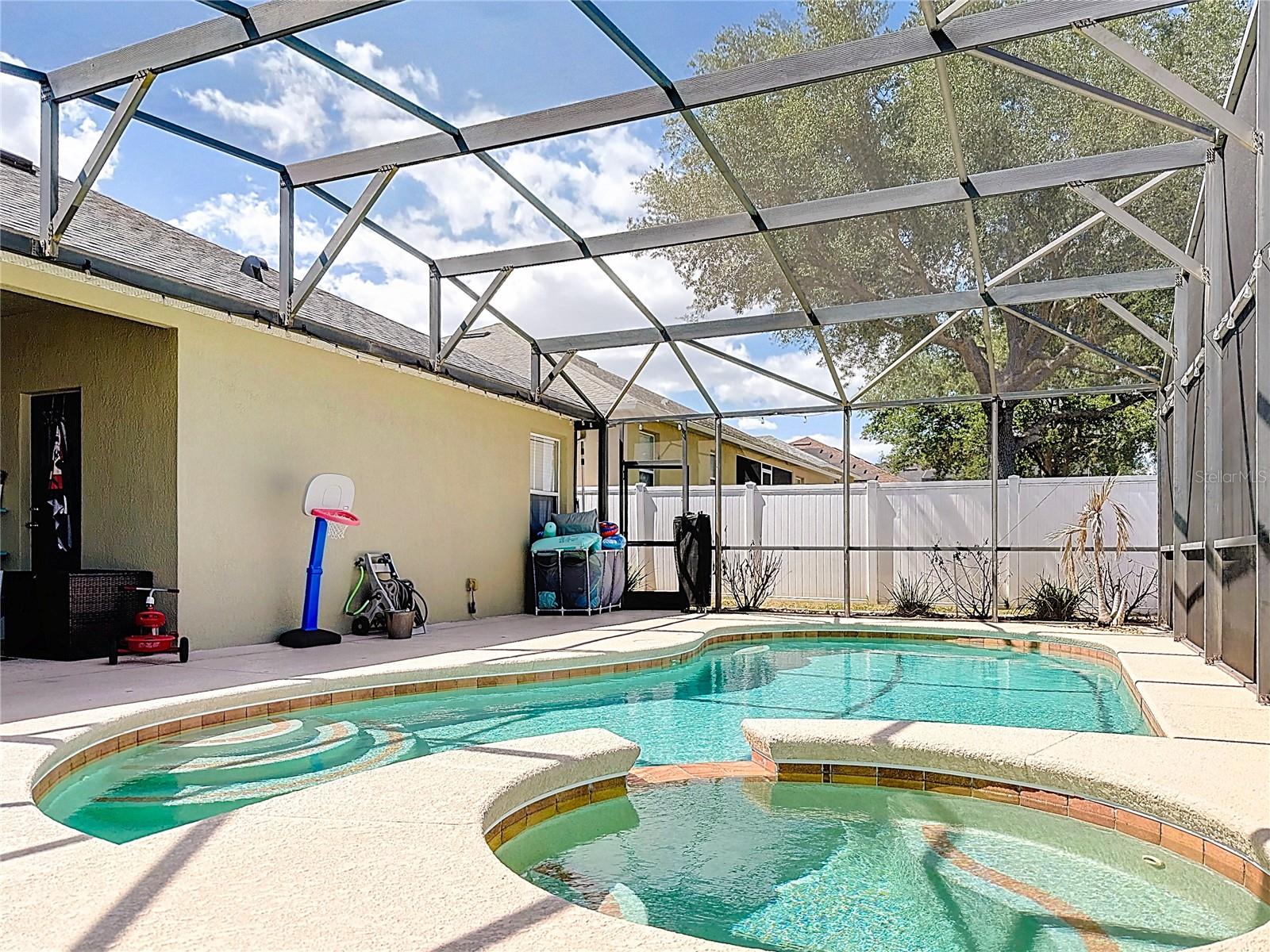135 BLACKSTONE CREEK RD, GROVELAND, FL — photo 8