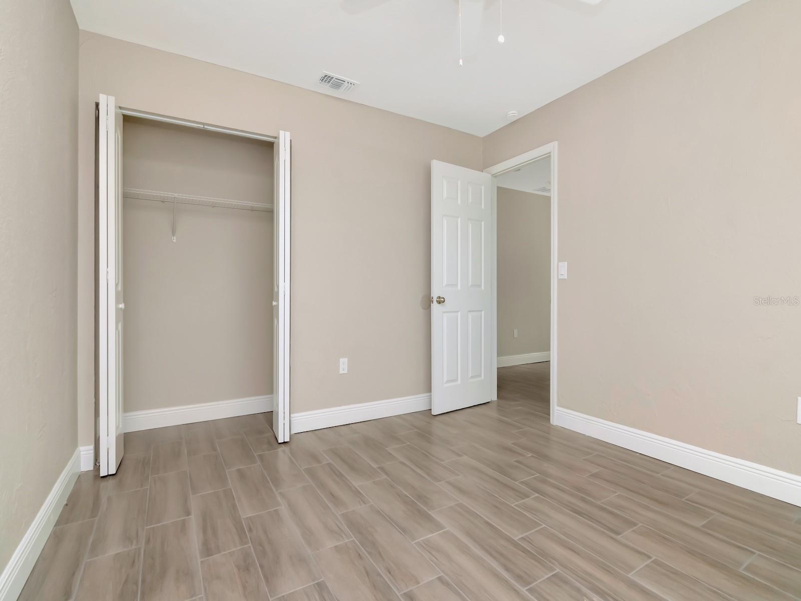 1211 62ND AVE E, BRADENTON, FL — photo 18
