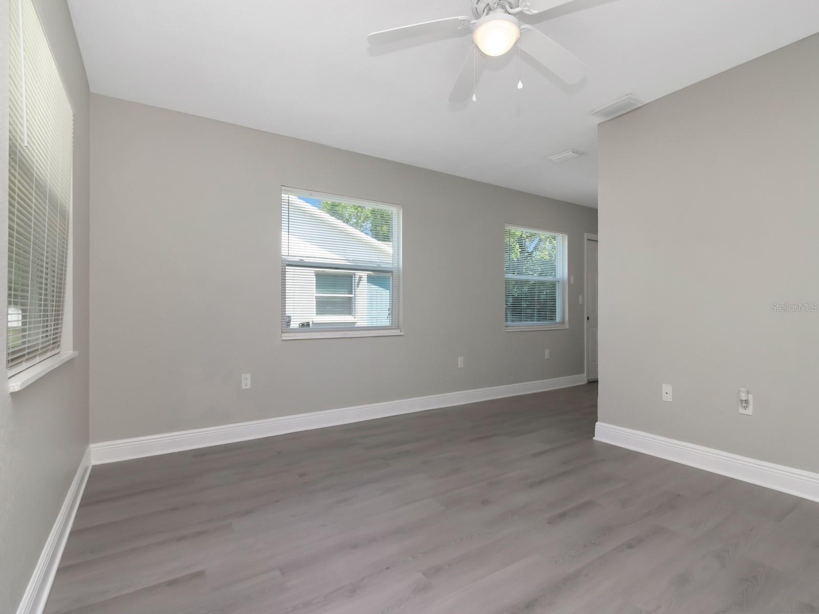 1211 62ND AVE E, BRADENTON, FL — photo 46