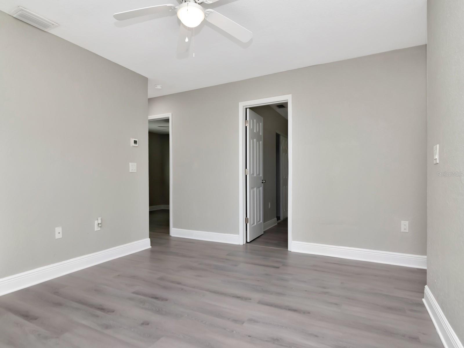 1211 62ND AVE E, BRADENTON, FL — photo 49