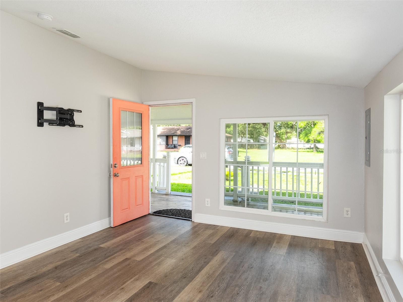 1105 WILLOW AVE, SANFORD, FL — photo 3