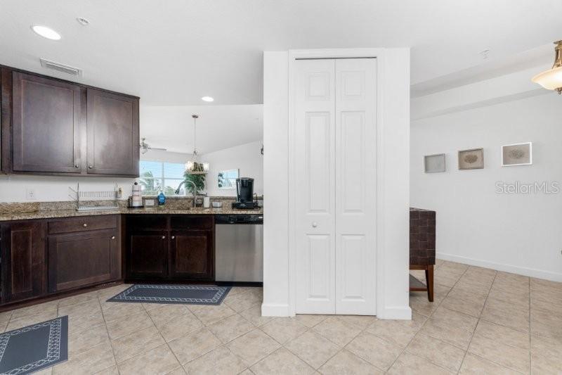 2001 BAL HARBOR BLVD #2412, PUNTA GORDA, FL — photo 7