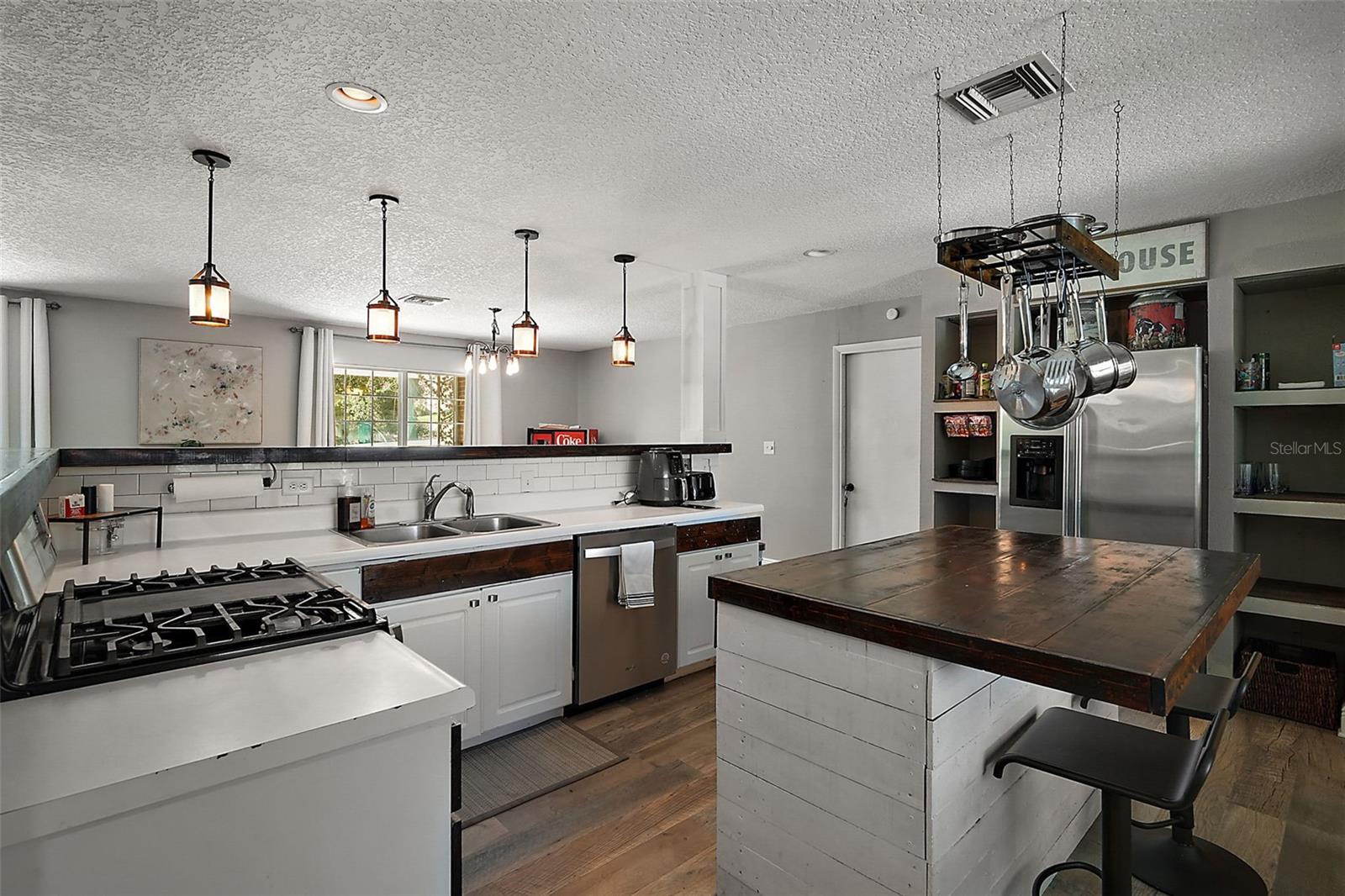 705 SUMMIT CT, MOUNT DORA, FL — photo 19