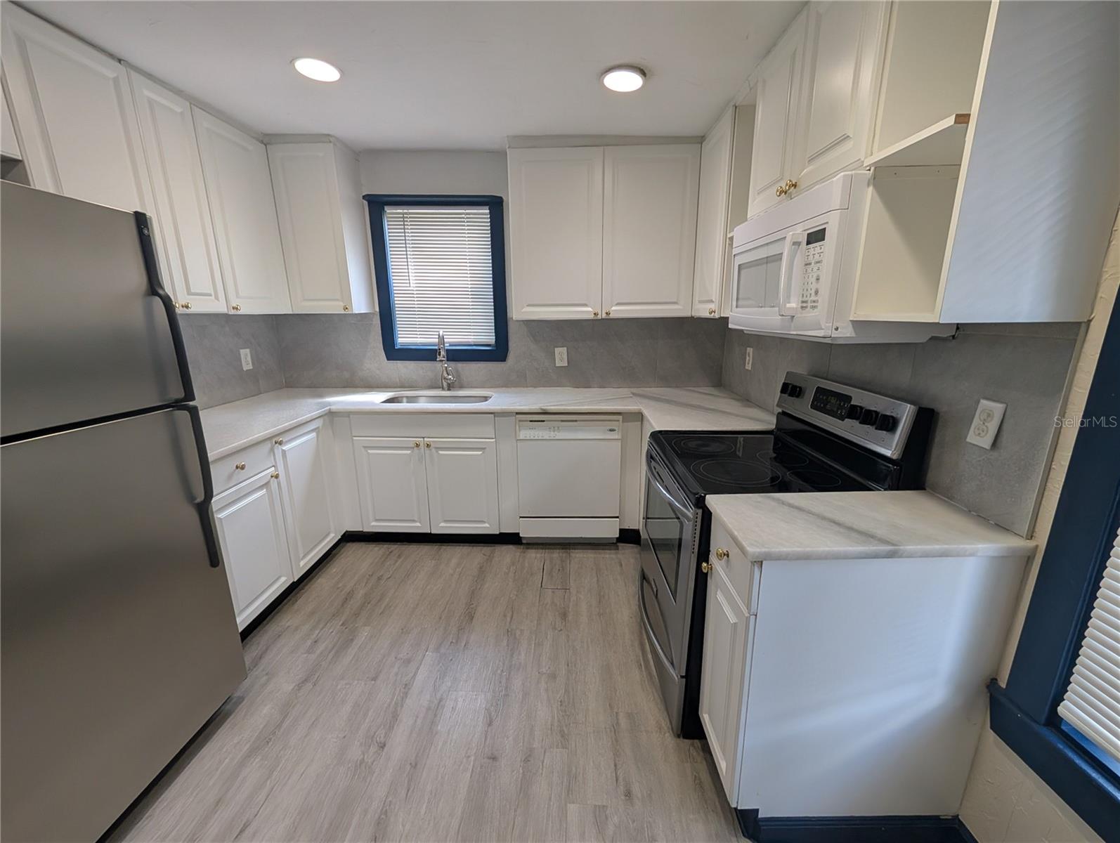 2004 2ND AVE E #1, BRADENTON, FL — photo 13