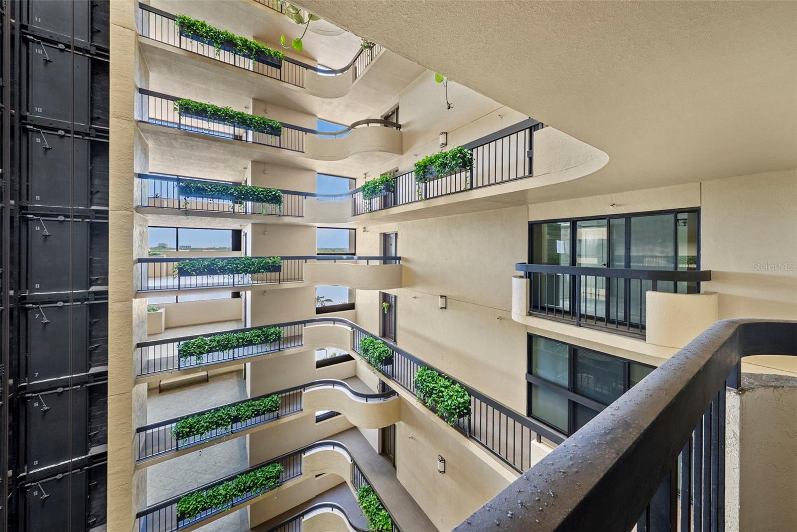 2413 BAYSHORE BLVD #803, TAMPA, FL — photo 50