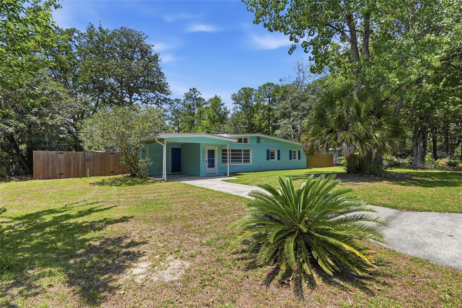 1702 NW 38TH DR, GAINESVILLE, FL — photo 3