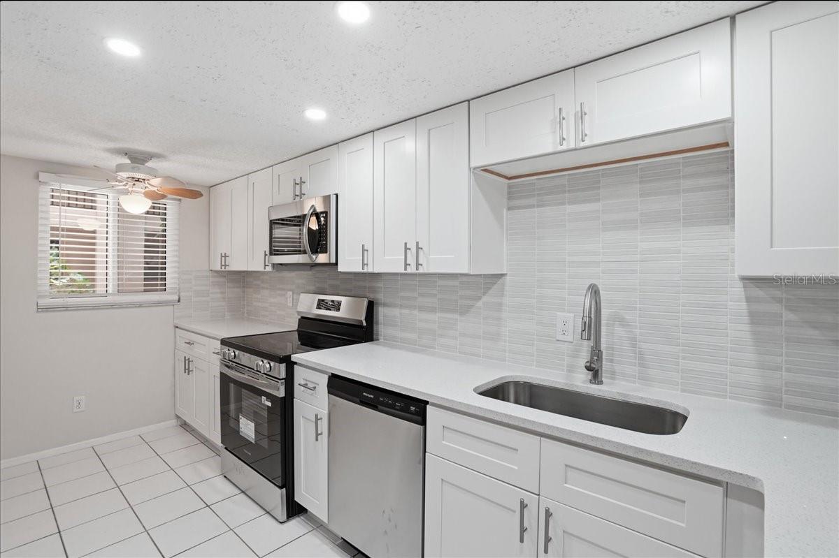 3700 S OSPREY AVE #115, SARASOTA, FL — photo 13
