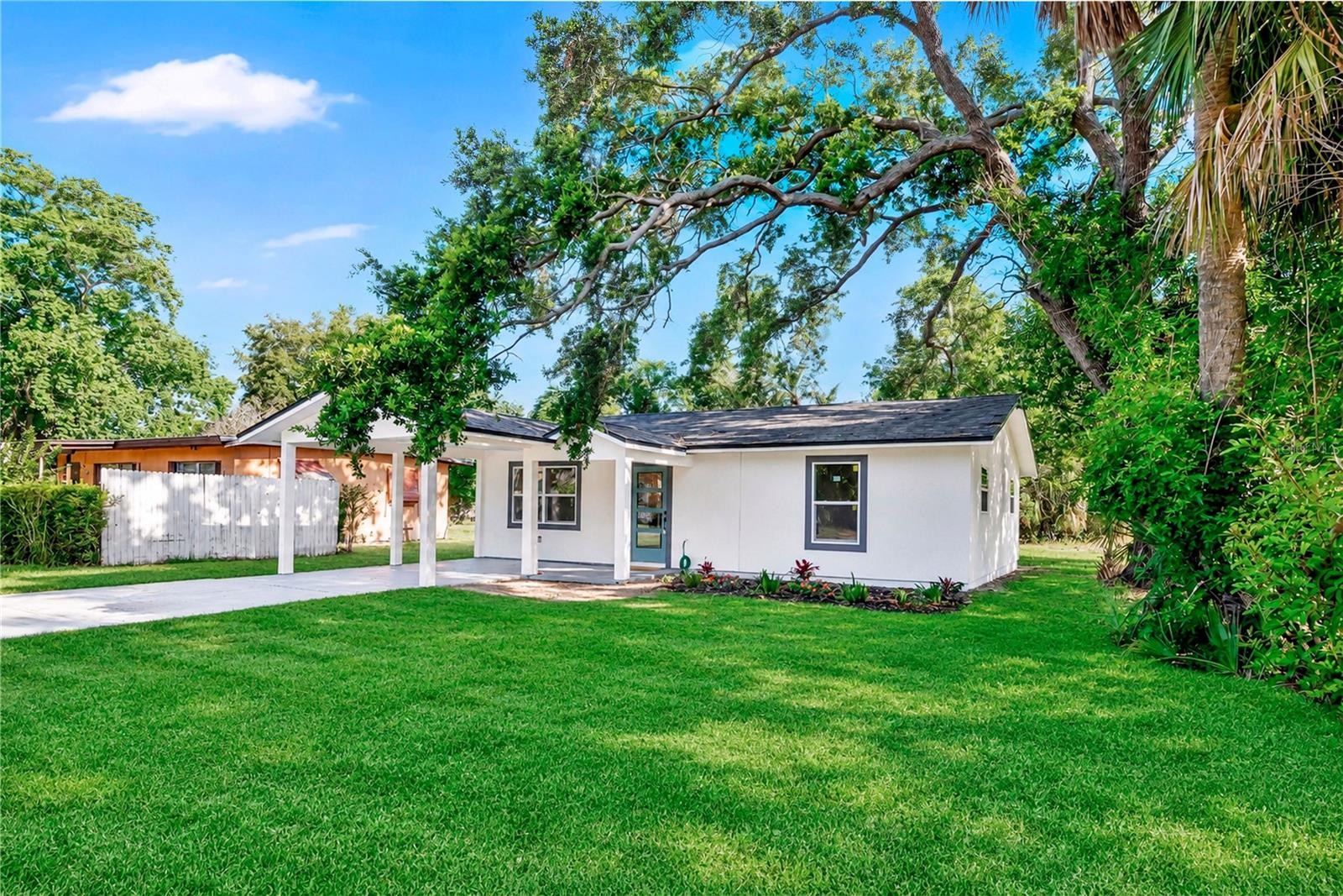 483 PENNSYLVANIA AVE, WINTER GARDEN, FL — photo 2