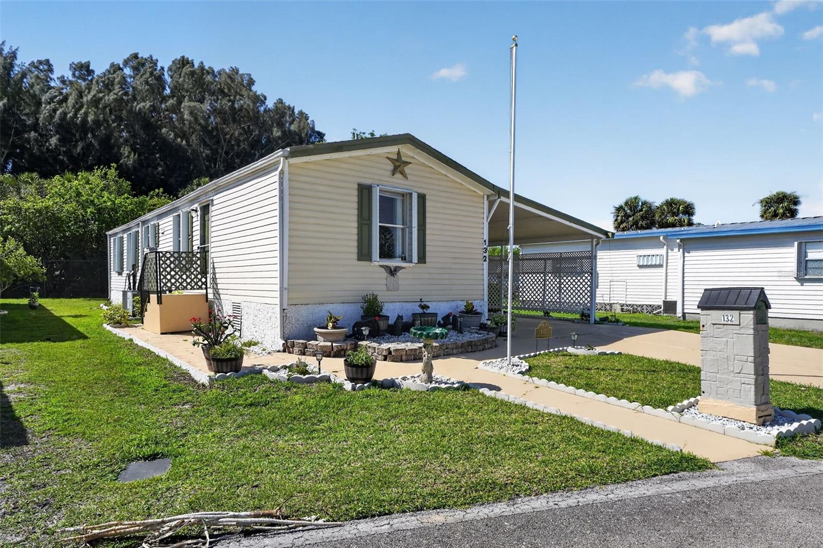 132 HOLIDAY PARK BLVD NE, PALM BAY, FL — photo 3