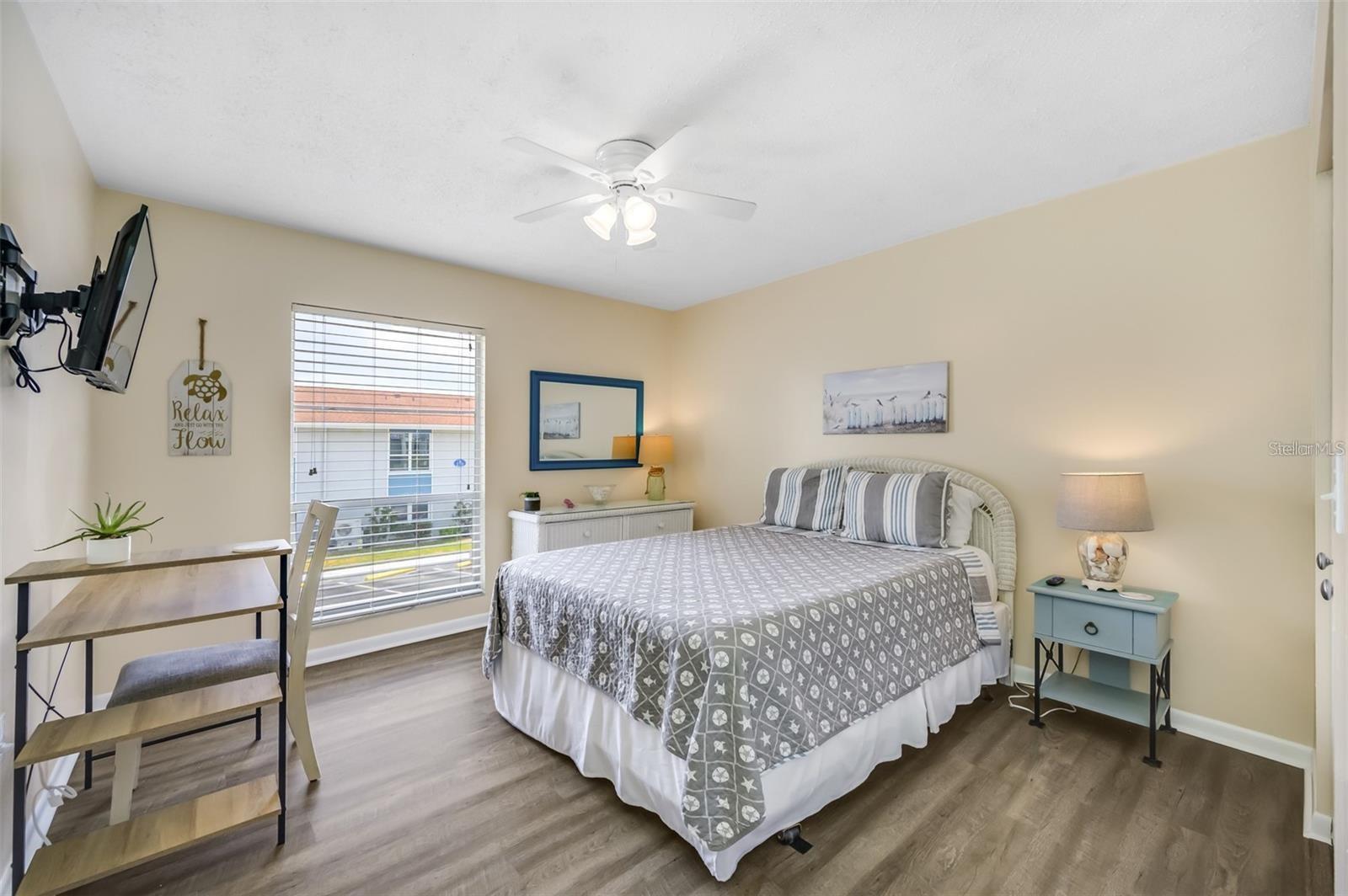 260 MEDALLION BLVD #F, MADEIRA BEACH, FL — photo 15