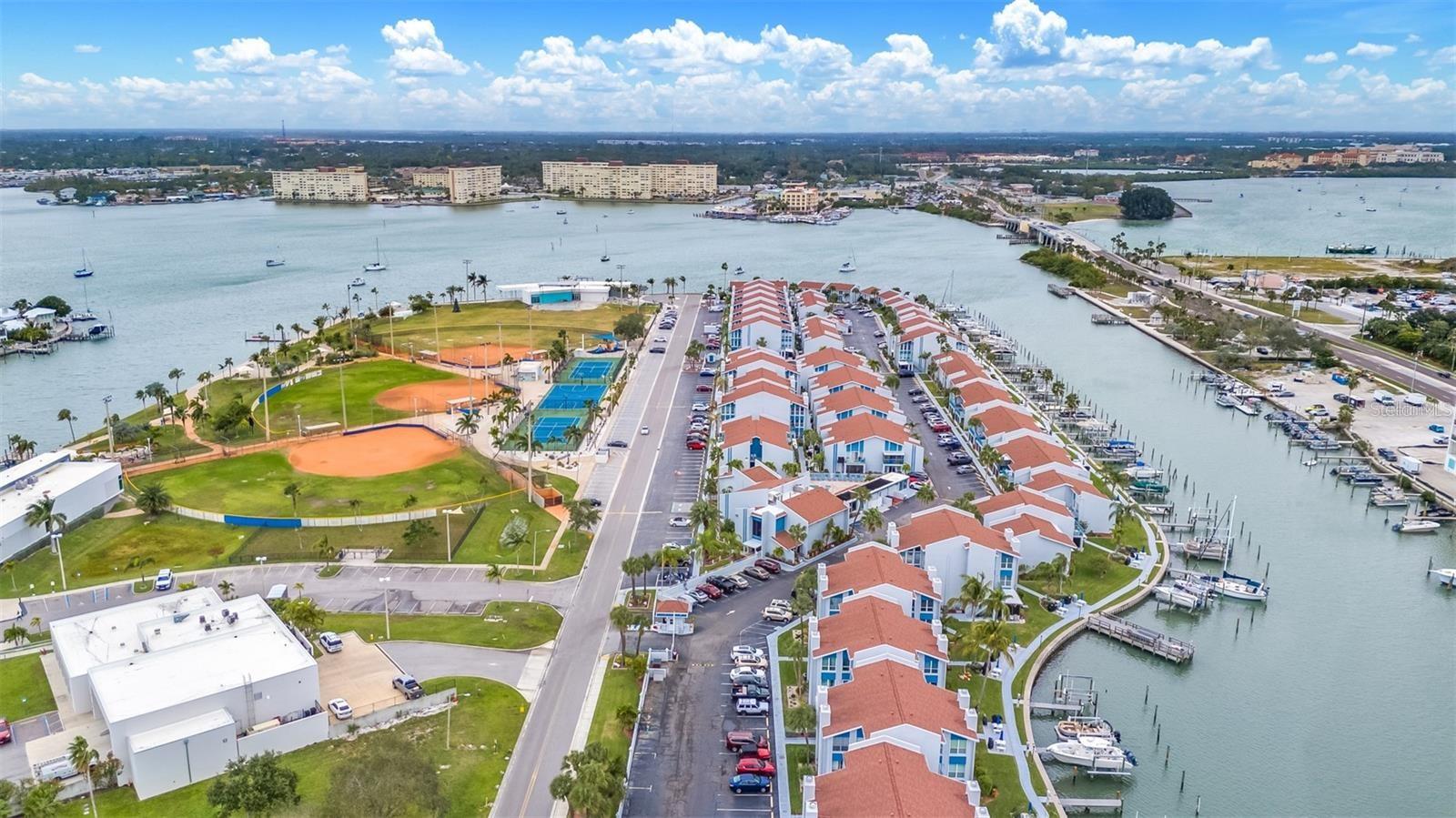 260 MEDALLION BLVD #F, MADEIRA BEACH, FL — photo 24