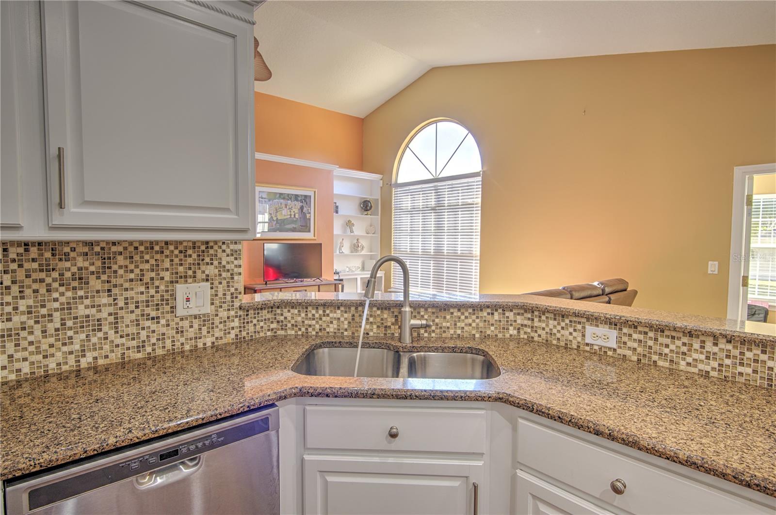 684 YORKSHIRE DR, OVIEDO, FL — photo 13