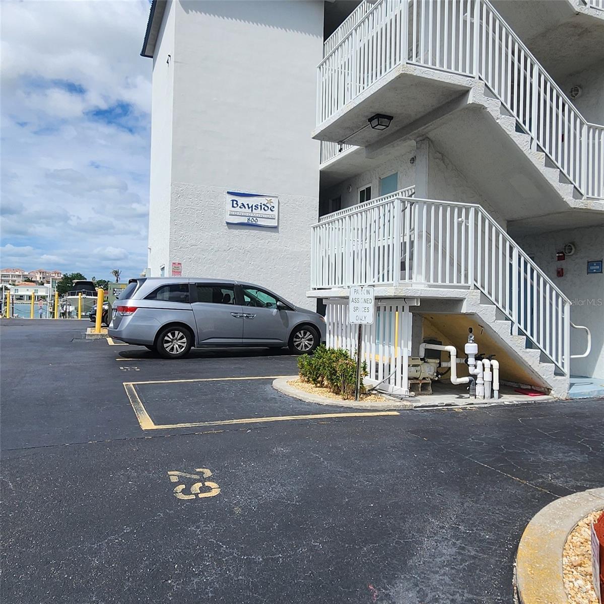 800 BAYWAY BLVD #28, CLEARWATER BEACH, FL — photo 2