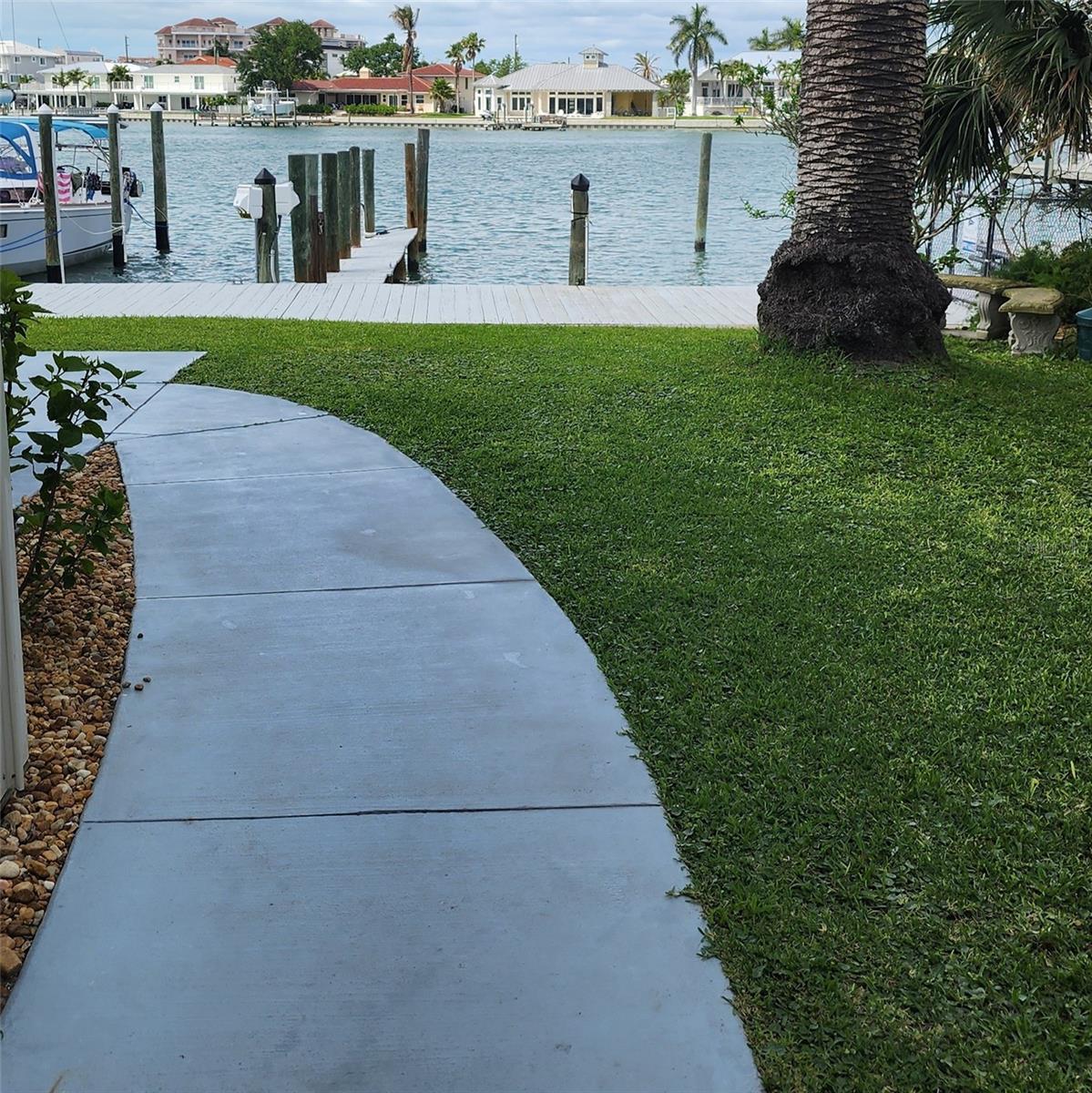 800 BAYWAY BLVD #28, CLEARWATER BEACH, FL — photo 17