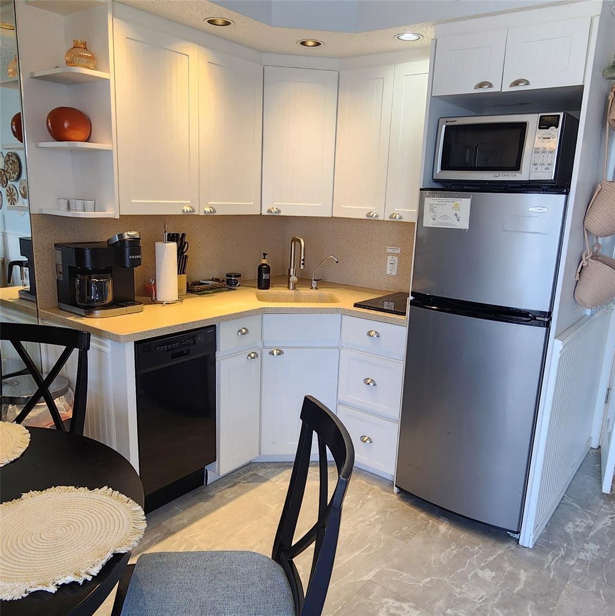 800 BAYWAY BLVD #28, CLEARWATER BEACH, FL — photo 26