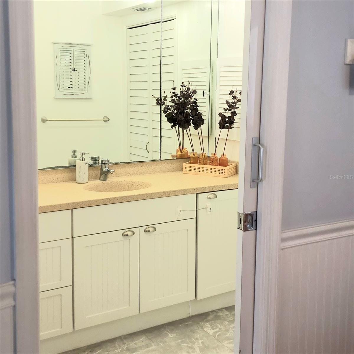800 BAYWAY BLVD #28, CLEARWATER BEACH, FL — photo 37