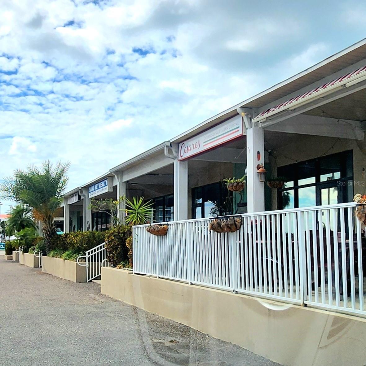 800 BAYWAY BLVD #28, CLEARWATER BEACH, FL — photo 46