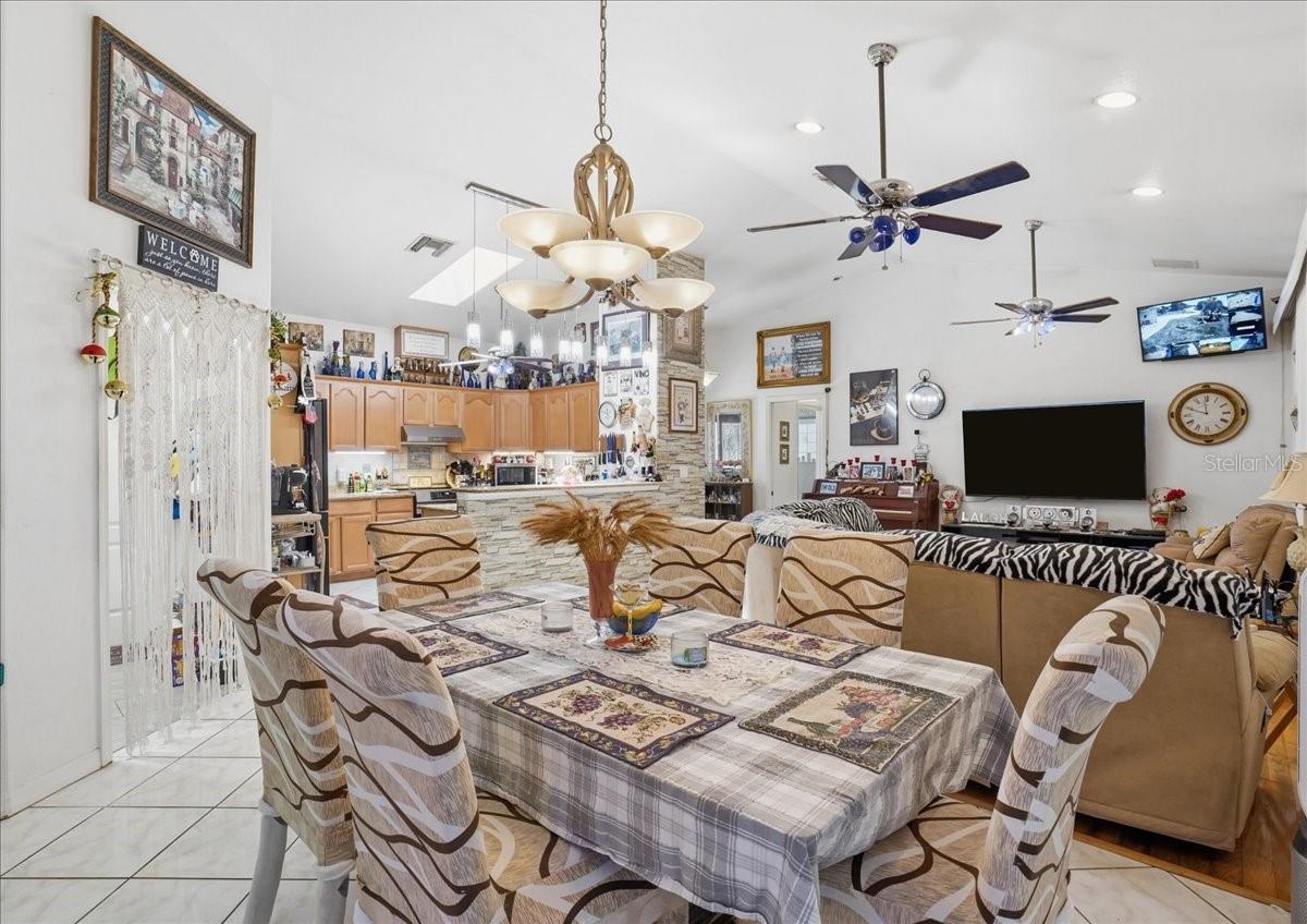 6993 MANNIZ RD, PORT CHARLOTTE, FL — photo 9