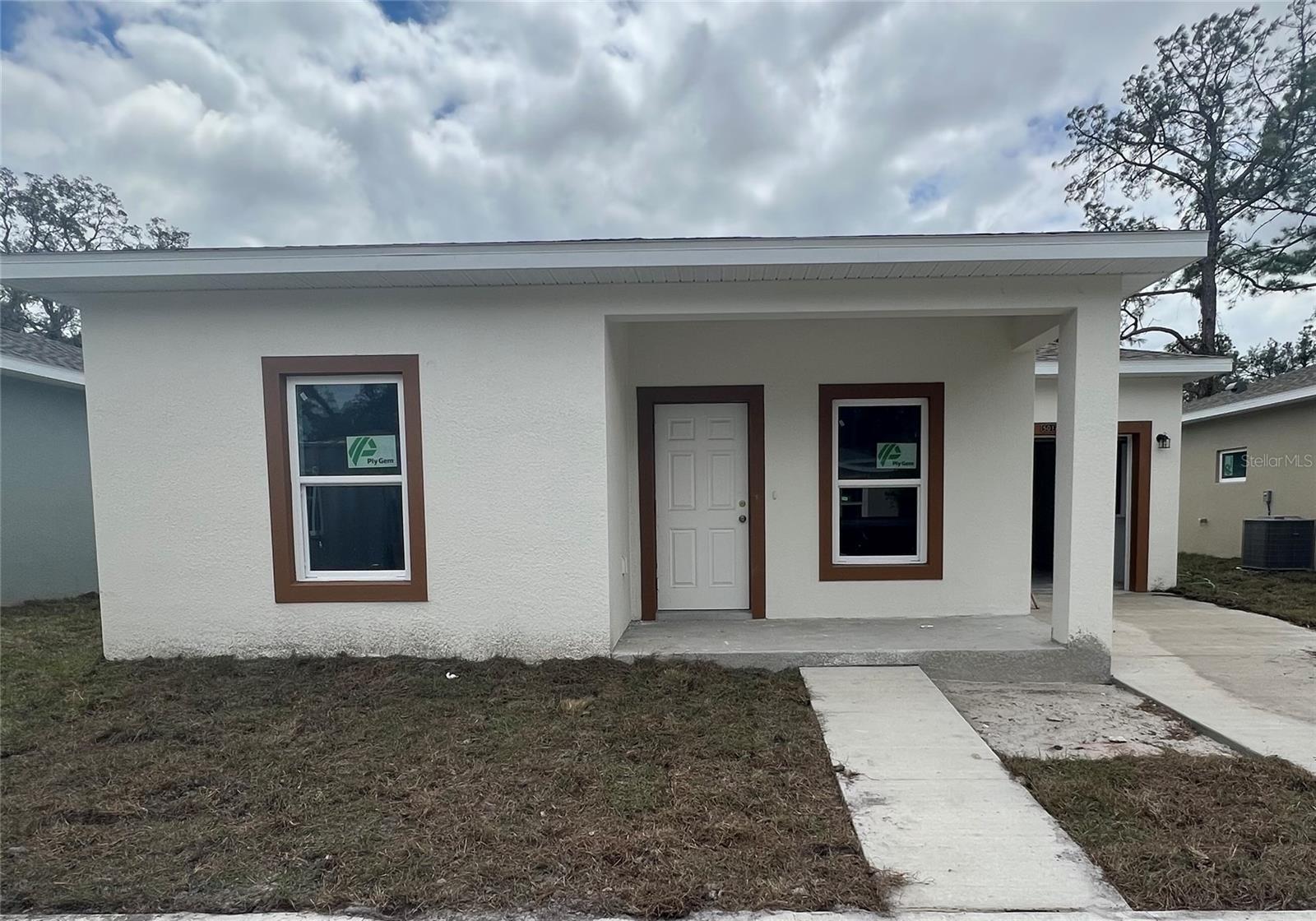 5017 FINDERS CT, TAMPA, FL