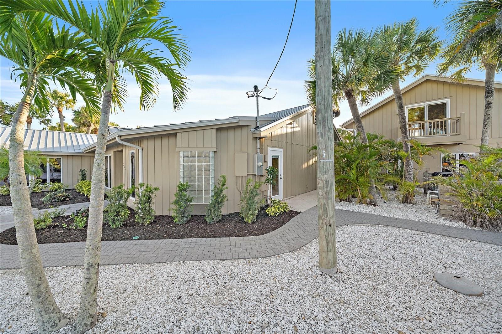 756 N MANASOTA KEY RD, ENGLEWOOD, FL — photo 18