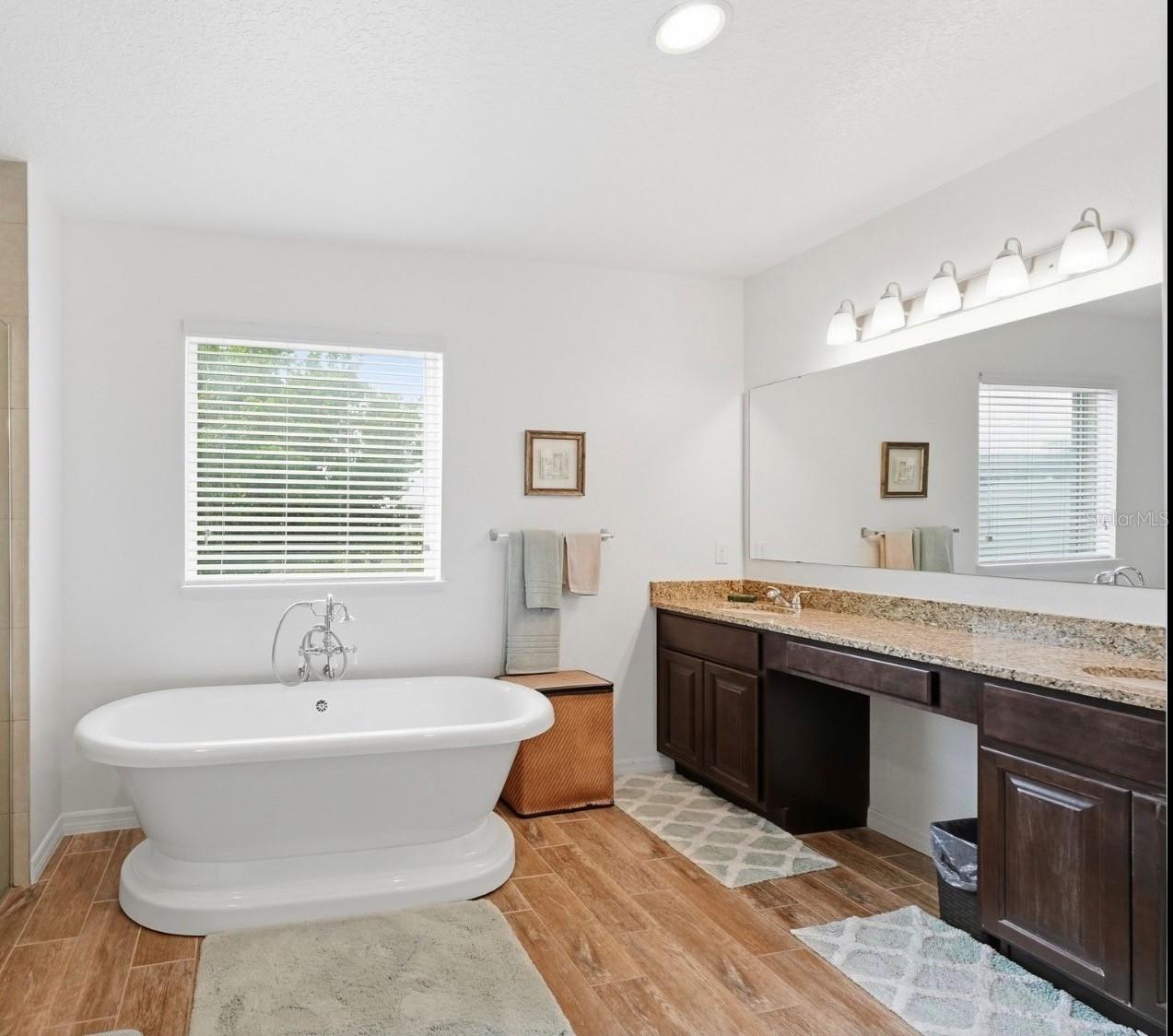 186 FLATWOODS LOOP, DAVENPORT, FL — photo 18