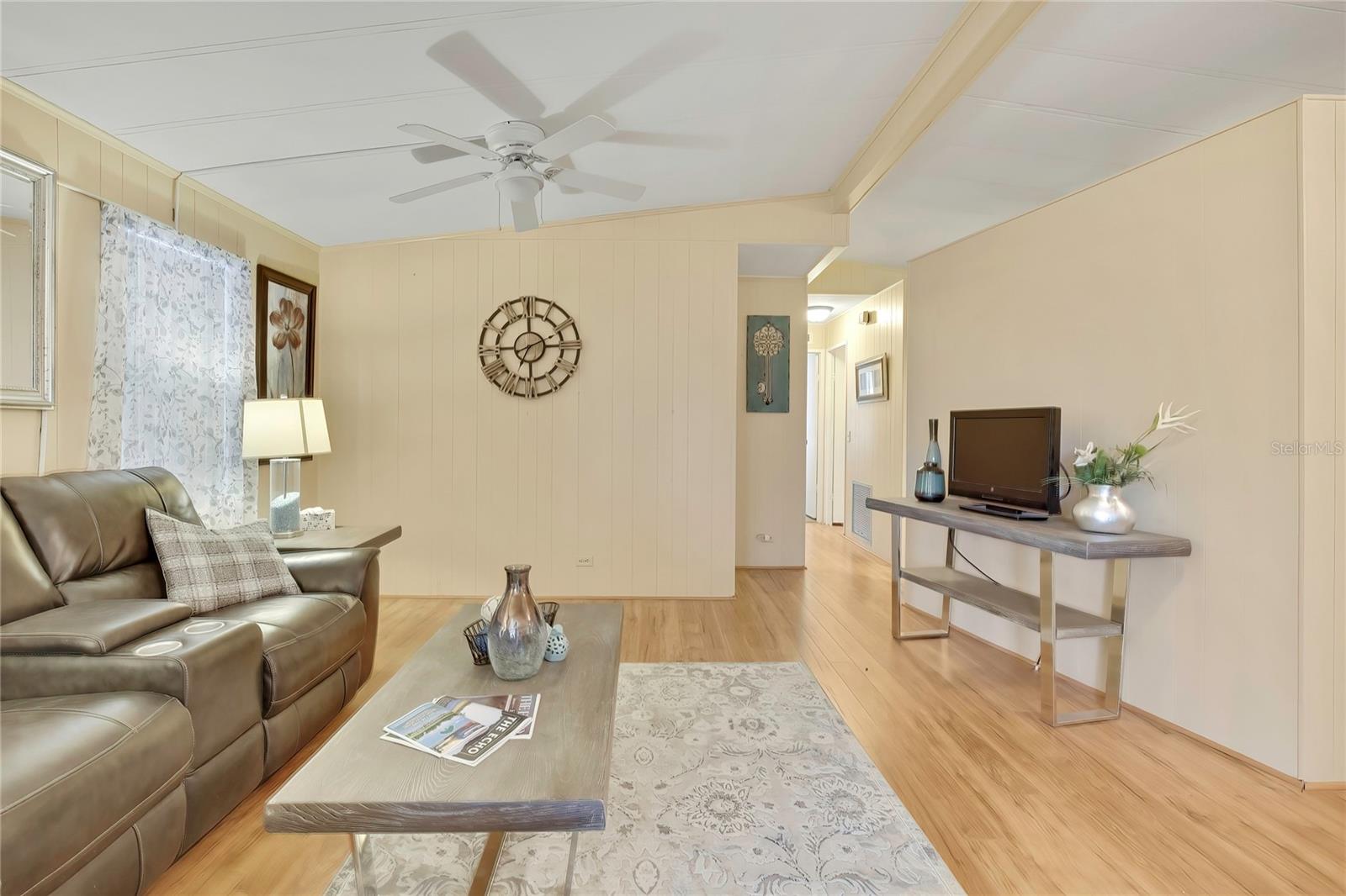 57 N BOBWHITE RD, WILDWOOD, FL — photo 2