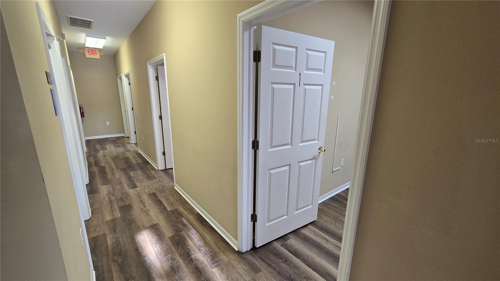 2649 WINDGUARD CIR #102, WESLEY CHAPEL, FL — photo 26