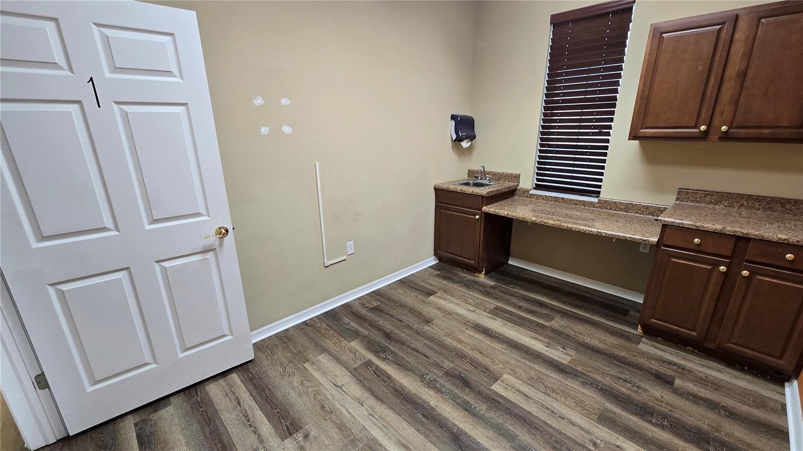 2649 WINDGUARD CIR #102, WESLEY CHAPEL, FL — photo 28