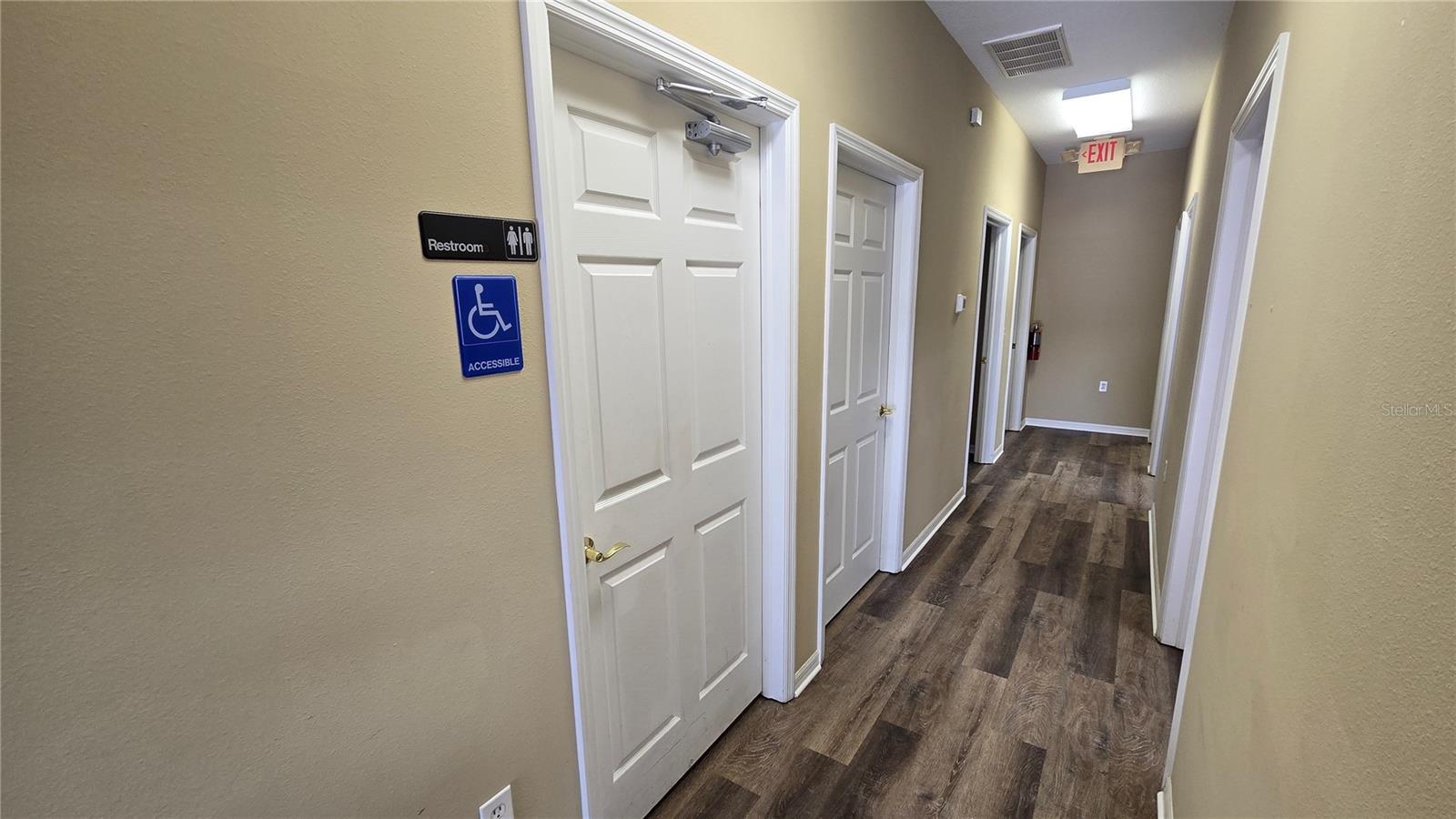 2649 WINDGUARD CIR #102, WESLEY CHAPEL, FL — photo 29