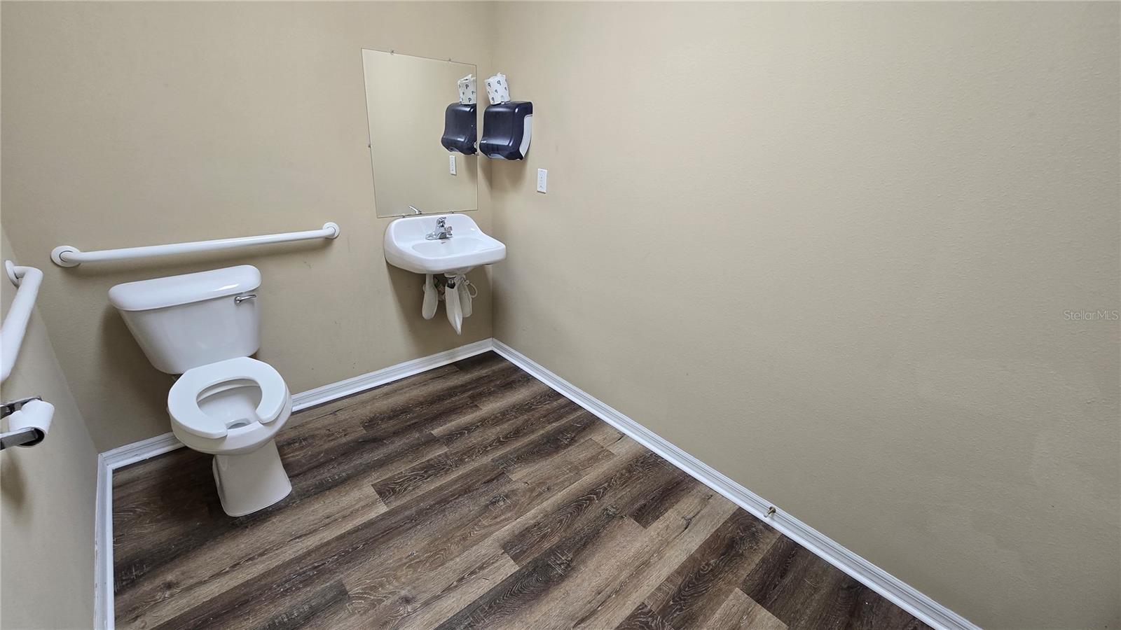 2649 WINDGUARD CIR #102, WESLEY CHAPEL, FL — photo 31