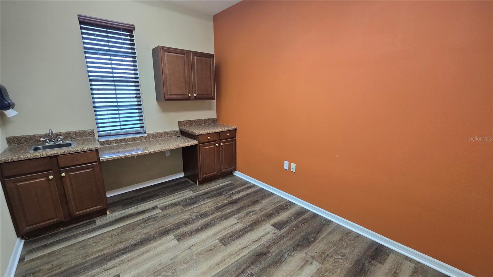 2649 WINDGUARD CIR #102, WESLEY CHAPEL, FL — photo 33