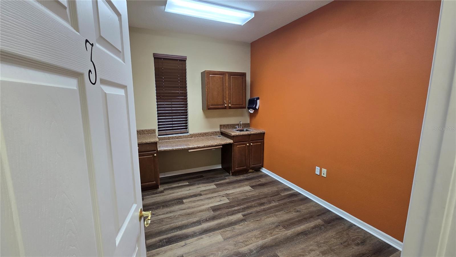 2649 WINDGUARD CIR #102, WESLEY CHAPEL, FL — photo 34