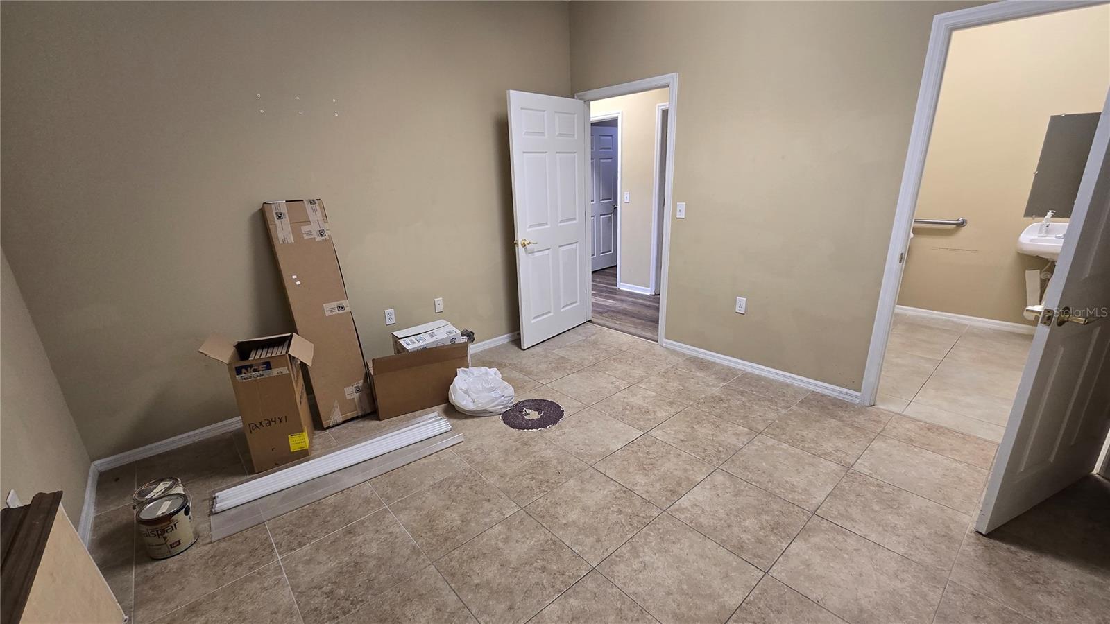 2649 WINDGUARD CIR #102, WESLEY CHAPEL, FL — photo 39